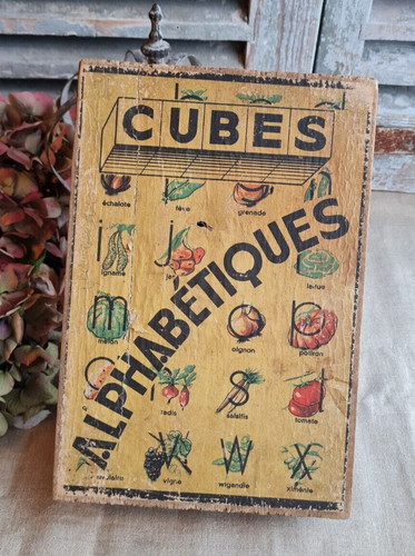 Ancienne boite bois cube - boite,